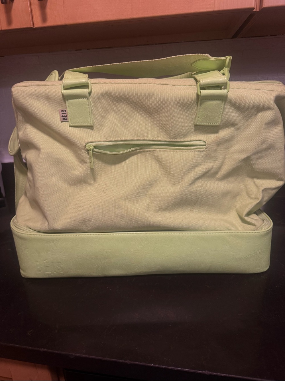 BÉIS Large Weekender Bag – Citron/Lime Green – Discontinued Color
